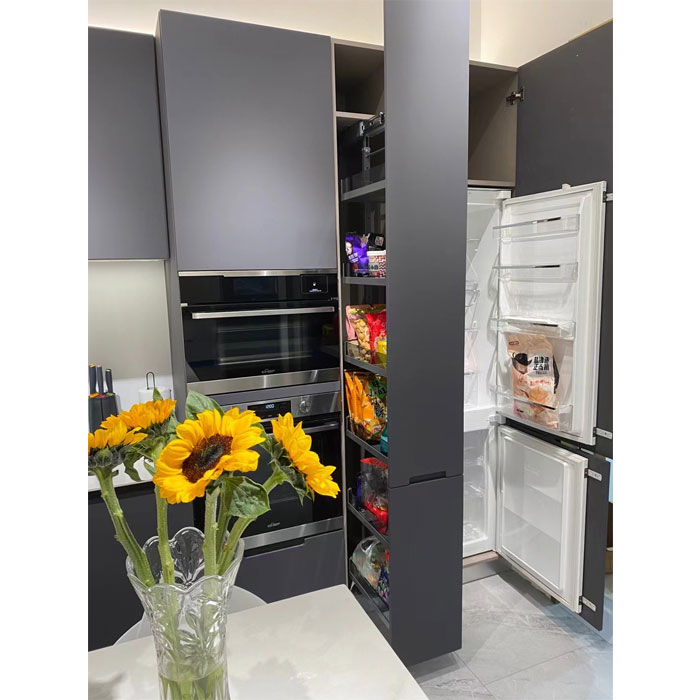 Mengapa Lemari Dapur Pernis Desain Modern Mengubah Interior Kontemporer?